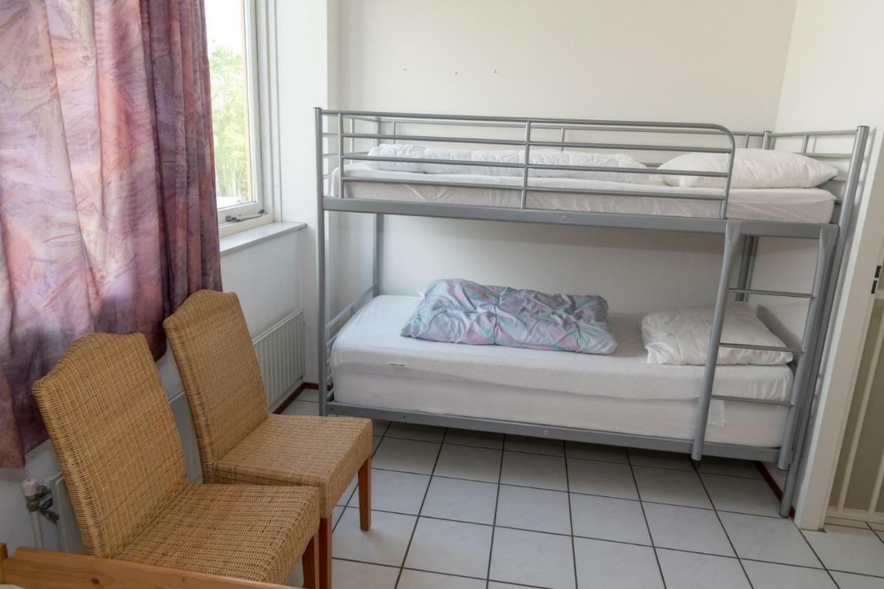 Twee-Onder-Een-Kapvakantiewoning Met Ruime Tuin - Fort Soleil 17 Breskens Exterior photo
